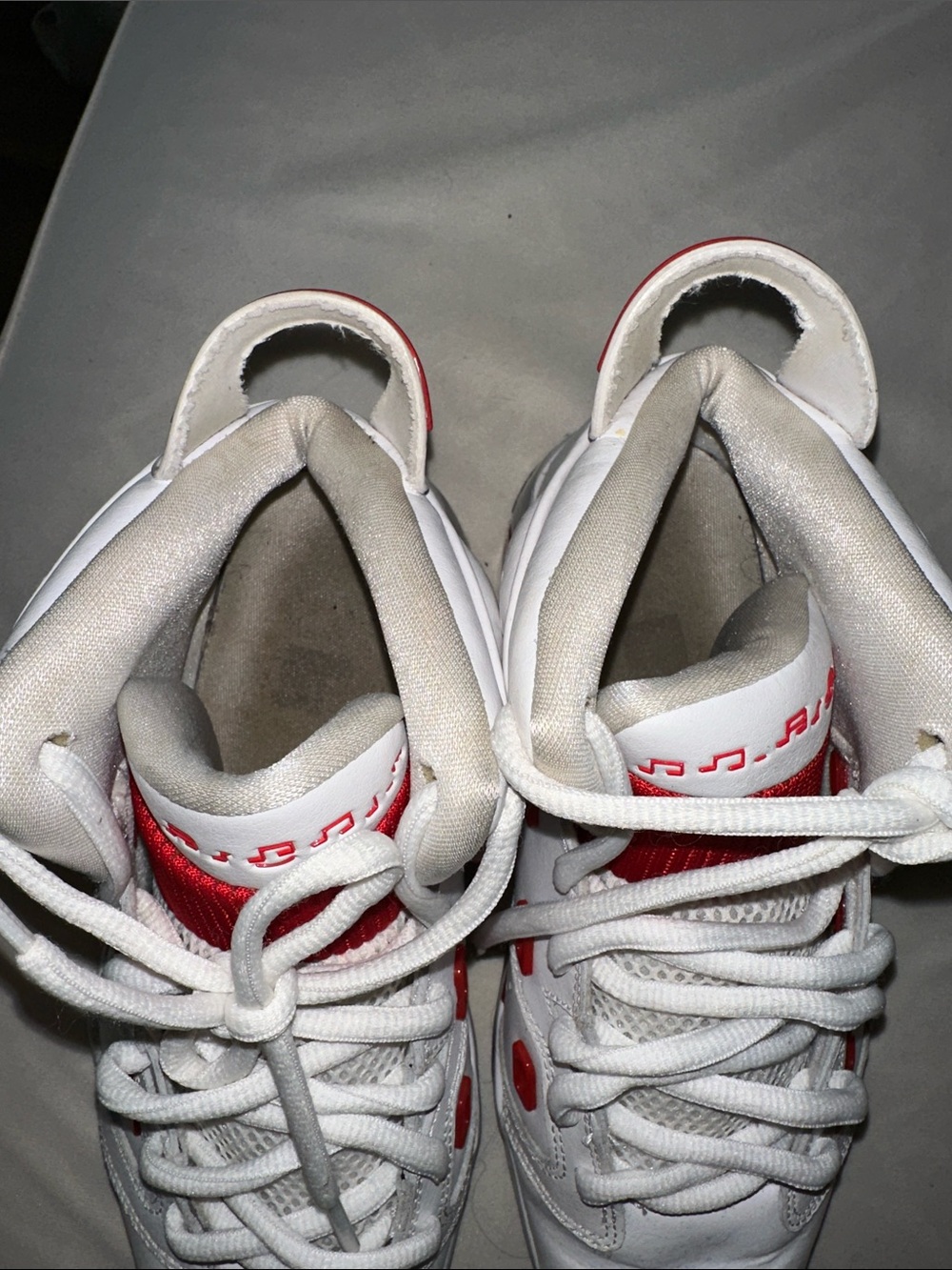 Nike Kids White and Red High-Top Sneakers (Youth) Back To School - Picture 3 of 6